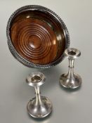 A Epns wine slide with gadroon border and inset hardwood panel with baize lined base H x 5cm D x