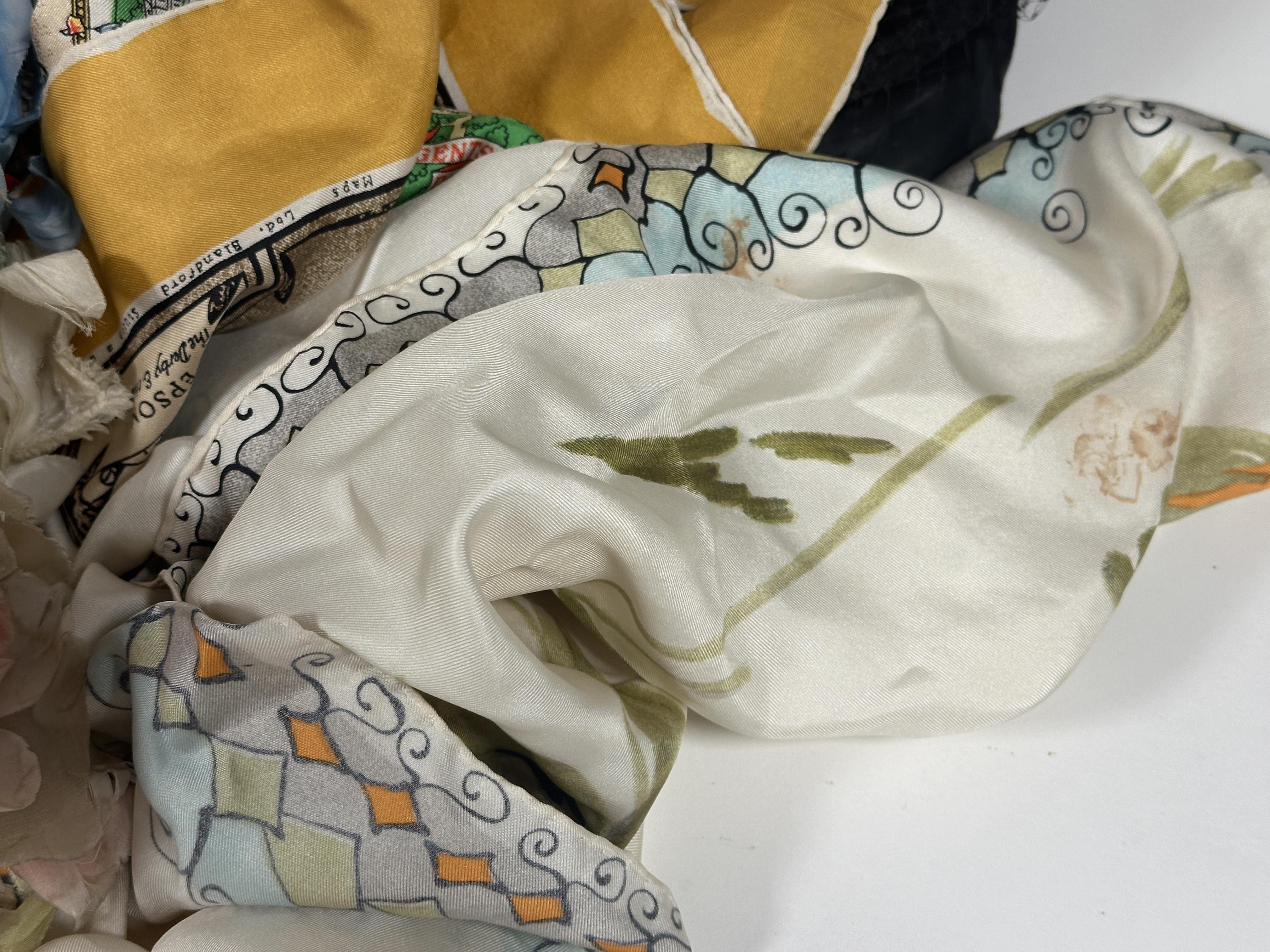 Property of the late Countess Haig a collection of vintage accessories, gloves, two silk scarves, - Image 4 of 5