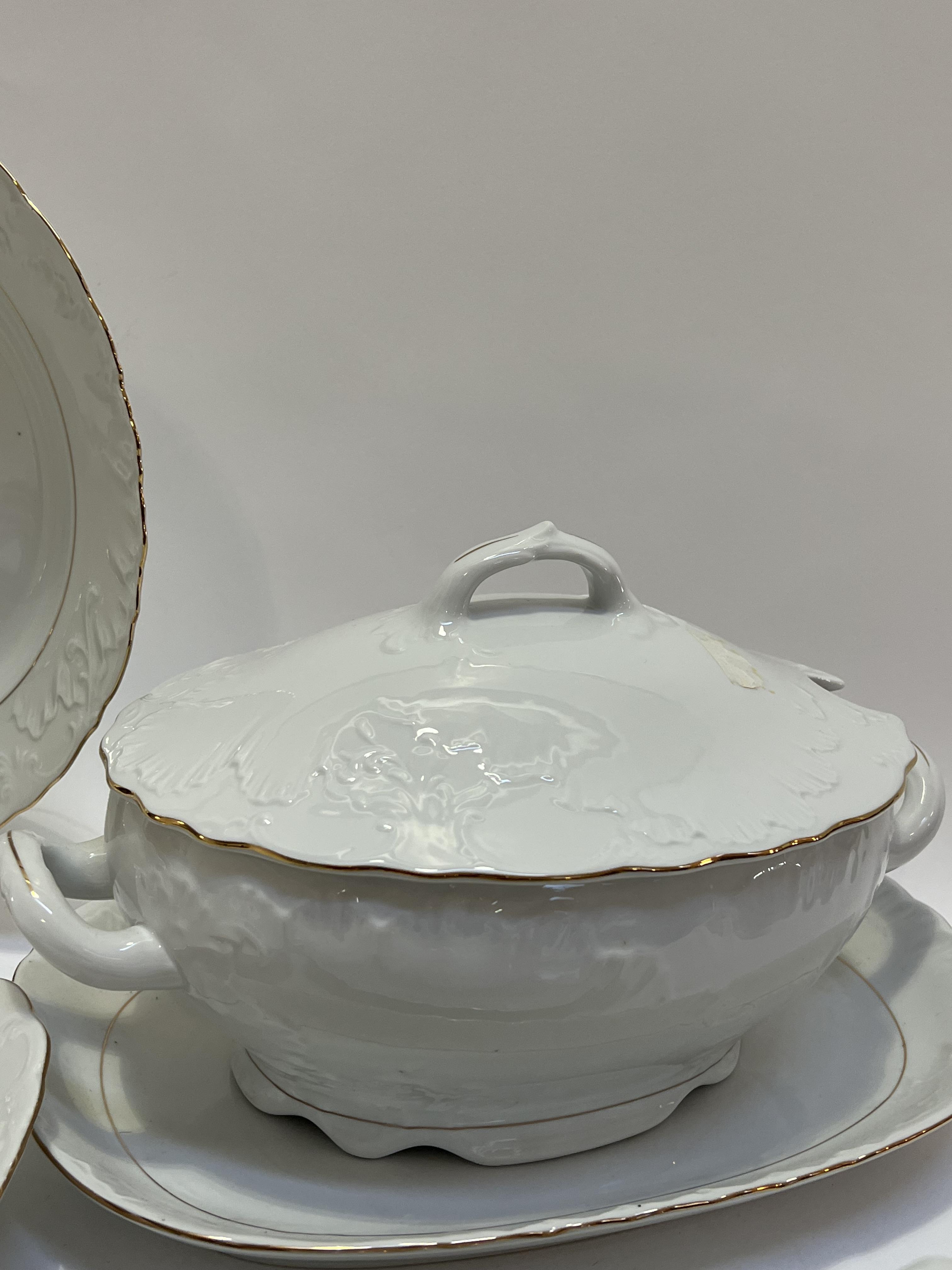 A fine quality Polish Cmielow dinner service with Rococo style moulded rims and gilt comprising - Image 2 of 4