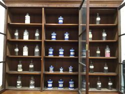 Homes & Interiors