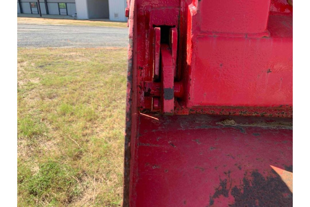 2000 Navistar International Dump Truck - Image 11 of 20