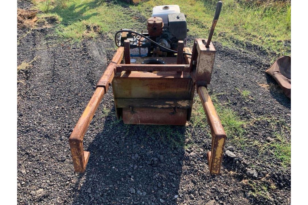 1997 Mauldin Walk Behind Roller - Image 1 of 7
