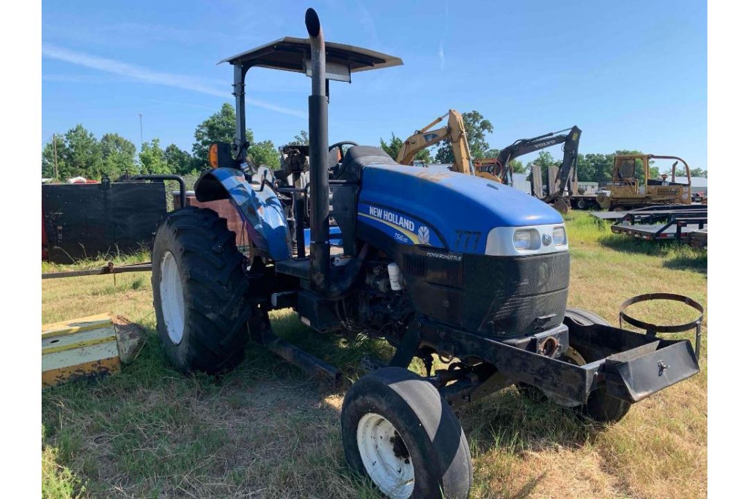 New Holland Power Shuttle Tractor - Image 12 of 18
