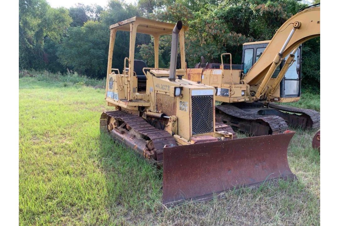 Caterpillar Dozer - Image 6 of 22