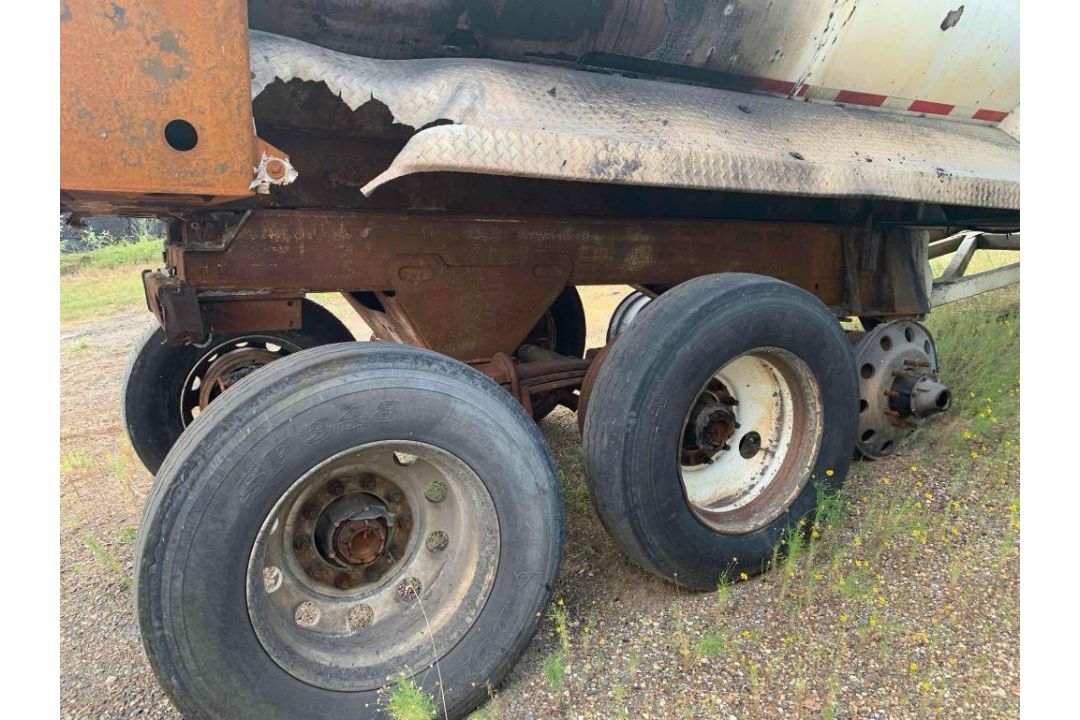 2014 Clements End Dump Trailer - Image 12 of 15