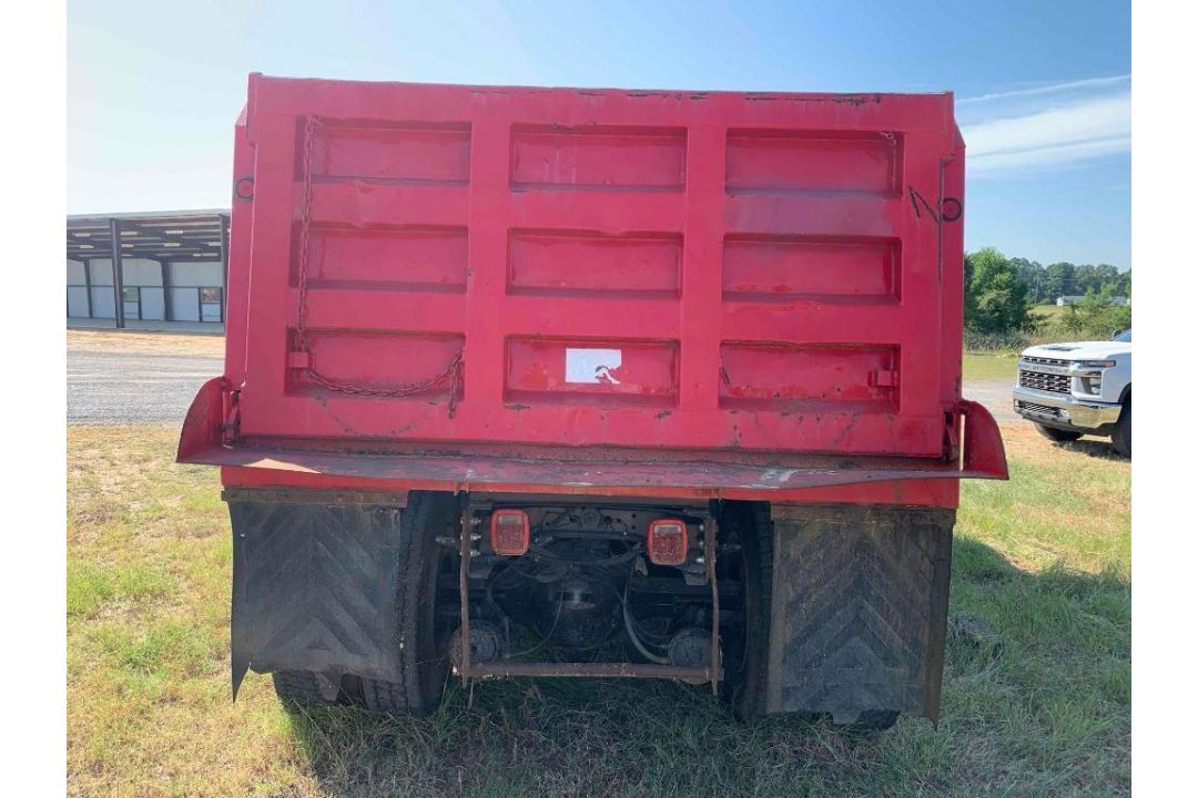 2000 Navistar International Dump Truck - Image 5 of 20