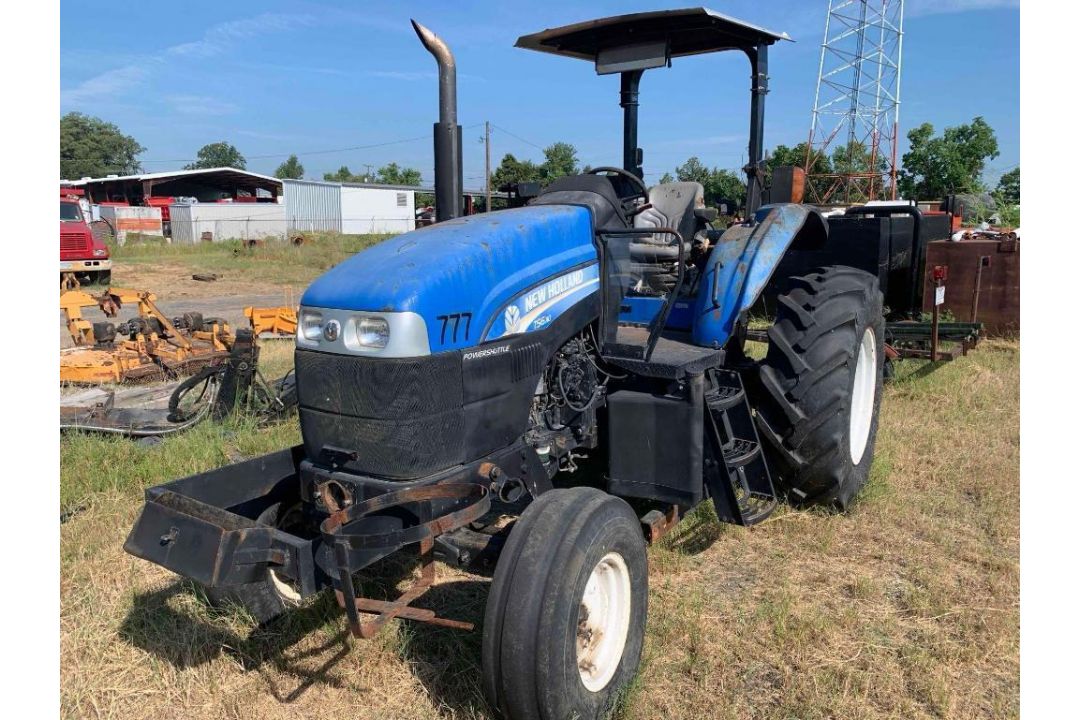 New Holland Power Shuttle Tractor - Image 3 of 18