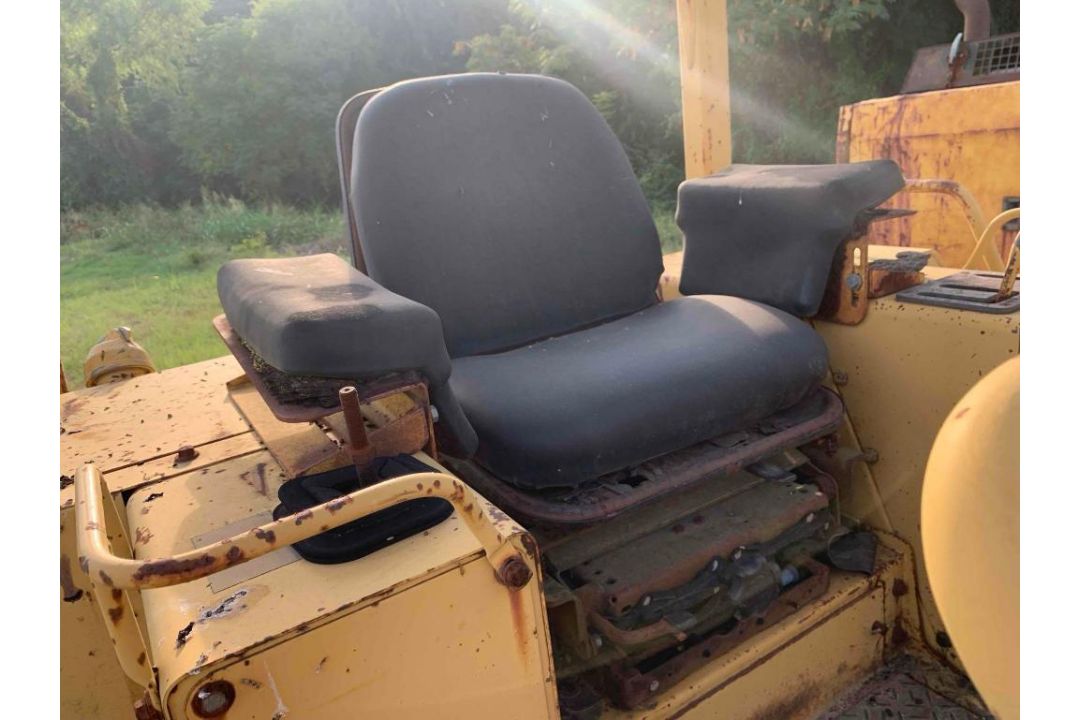 Caterpillar Dozer - Image 19 of 22