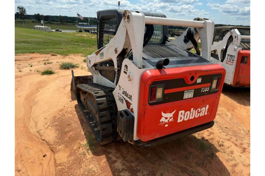 2019 Bobcat Skid Steer - Image 3 of 10