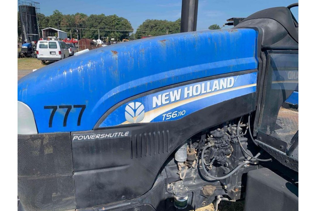 New Holland Power Shuttle Tractor - Image 15 of 18