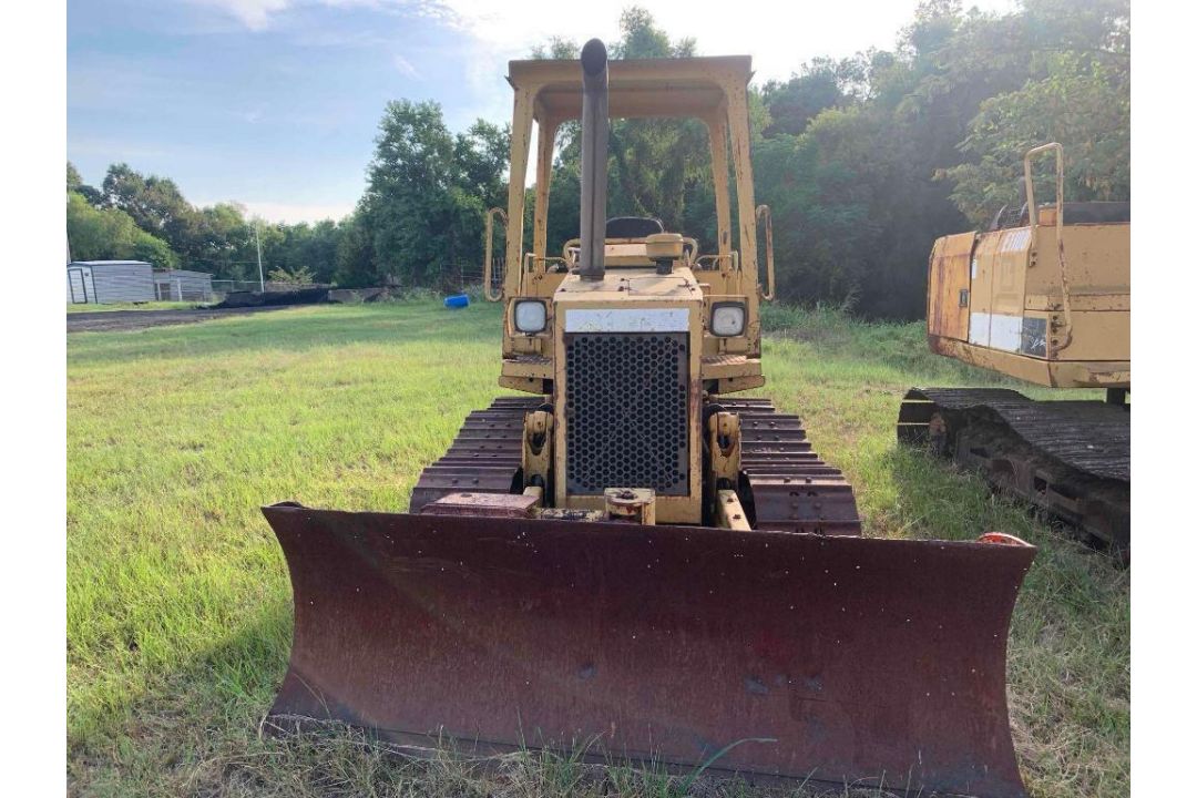 Caterpillar Dozer - Image 22 of 22