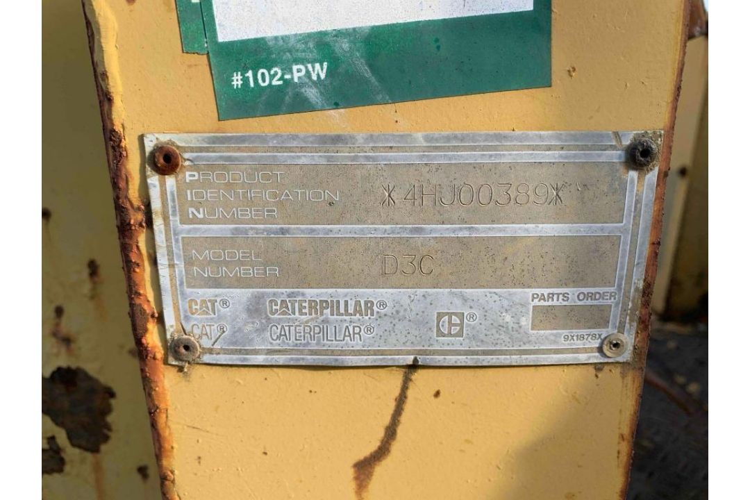 Caterpillar Dozer - Image 2 of 22