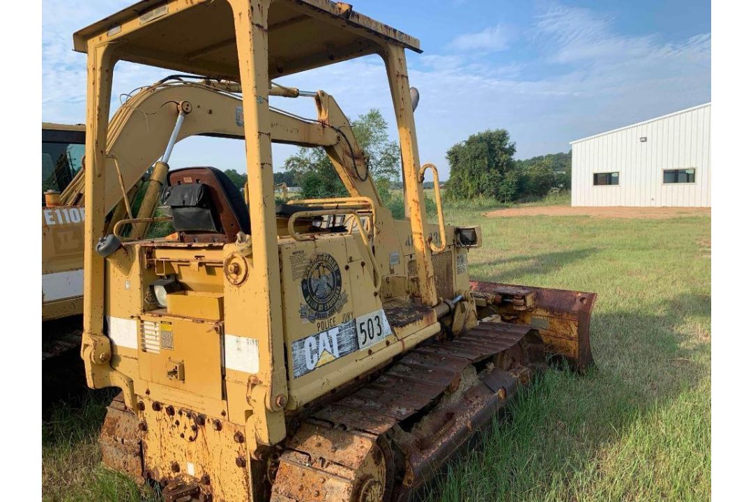Caterpillar Dozer - Image 5 of 22