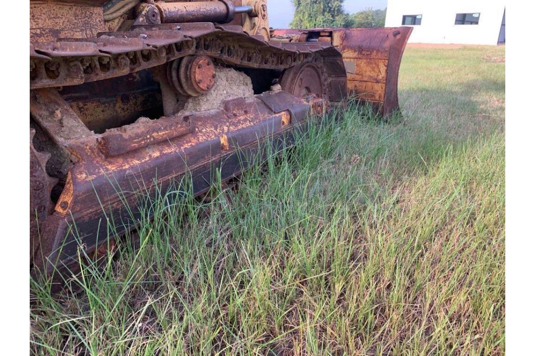 Caterpillar Dozer - Image 17 of 22