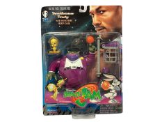 Playmates Warner Bros (c1997) Space Jam Swackhammer Tweety, on card with bubblepack No.17655 (1)