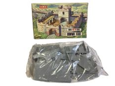 Airfix Snap Together Roman Fort, boxed No.1706 (1)