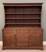 NORTH WALES OAK DRESSER, circa 1840, shape sided plate rack, wide backboards, three shelves, panel