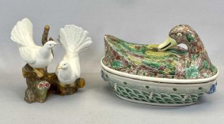 CHINESE FAMILLE VERTE EARTHENWARE TUREEN, 20th century, modelled as a duck on nest, 31.5cms L and