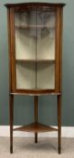 EDWARDIAN CROSSBANDED MAHOGANY FLOOR STANDING DISPLAY CABINET, serpentine front and door glass,