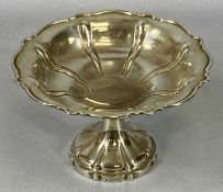 EDWARDIAN CIRCULAR SILVER COMPORT, moulded with shaped rim, the circular foot corresponding,