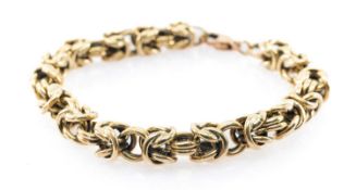9CT GOLD BYZANTINE LINK BRACELET, 19cms long, 16.5gms Provenance: private collection Torfaen