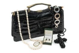 ASSORTED JEWELLERY & COLLECTABLES comprising Tego & Co silver chunky 'O' bracelet, believed Mikimoto