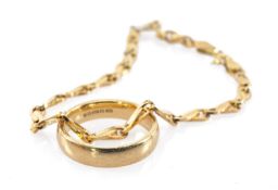 GOLD JEWELLERY comprising 9ct gold wedding band, ring size P, together with 9ct gold fine