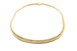 9K GOLD TRI-COLOUR NECKLACE, 42.5cms long, 33.7gms Provenance: private collection Torfaen