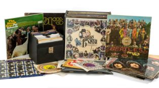 COLLECTION OF VINYL RECORDS including approx. 50+ 12