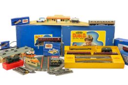 HORNBY DUBLO OO GAUGE COLLECTION OF PASSENGER TRAIN SETS AND ACCESSORIES, 'Duchess of Montrose'
