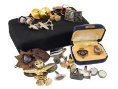 ASSORTED CUFFLINKS & BADGES, including 8 pairs of cufflinks such as a pair of silver Spitfire links,