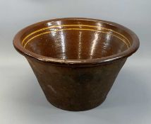LARGE 19TH CENTURY BUCKLEY WARE CROCK, the interior glazed and with two bands, 24 (h) x 46cms (