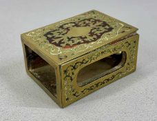 VICTORIAN BOULLE WORK TORTOISESHELL & BRASS MATCHBOX HOLDER, 4.5 (h) x 8 (w) x 6cms (d)