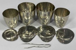 FOUR PLATINUM CRUCIBLES WITH LIDS and a Specdure platinum wire, 99.5% pure, 79gms gross