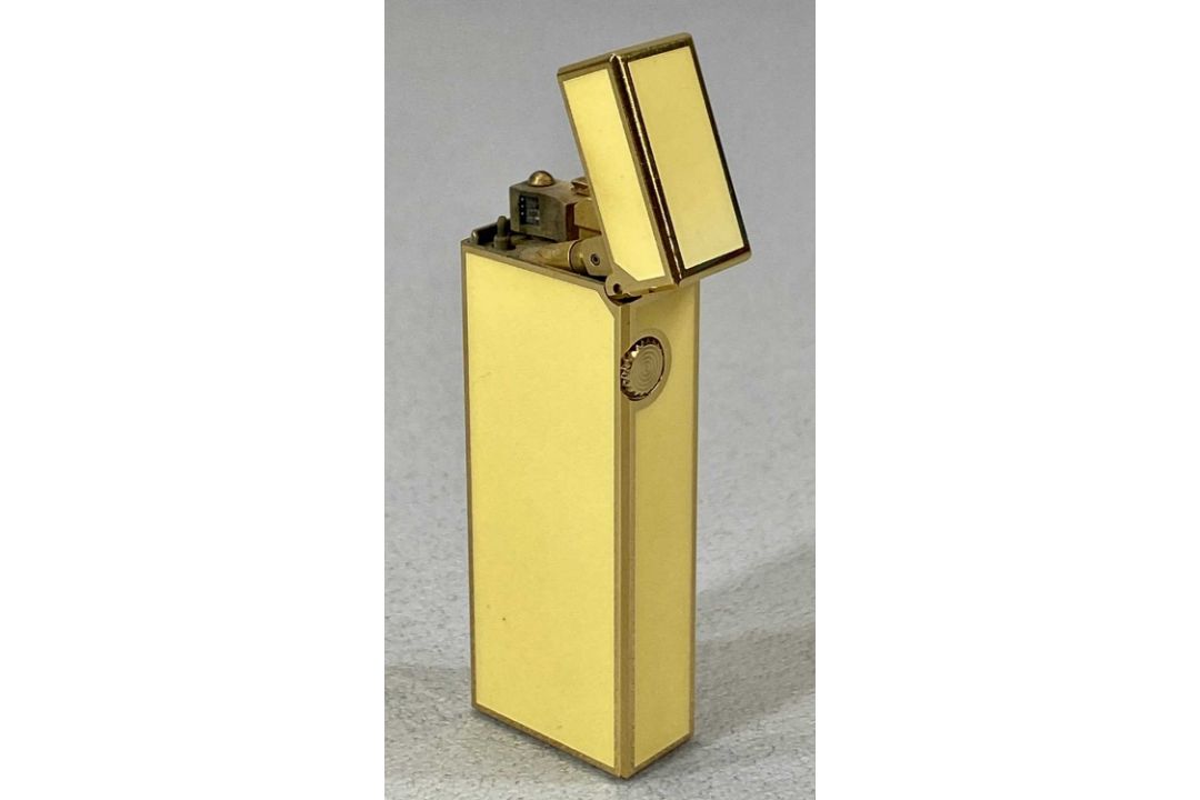 DUNHILL ROLLAGAS GOLD PLATED & YELLOW ENAMEL POCKET LIGHTER in box with instructions Provenance: - Image 6 of 8