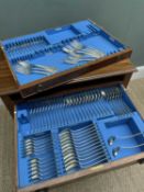 ELIZABETH II SILVER TABLE SERVICE FOR TWELVE, Walker & Hall, London 1961, dognose pattern, each