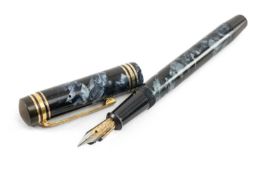 DE LA RUE ONOTO 'THE PEN' 6235/39 FOUNTAIN PEN, blue/black pearlescent marble with one broad and two