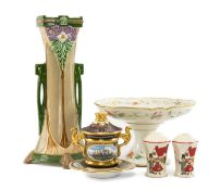 ASSORTED DECORATIVE CABINET CHINA comprising Spode 