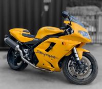 THE MOTORCYCLING CLUB HOUSE: TRIUMPH DAYTONA 955i SS MOTORBIKE, WX56 FZL, DVLA registered, first