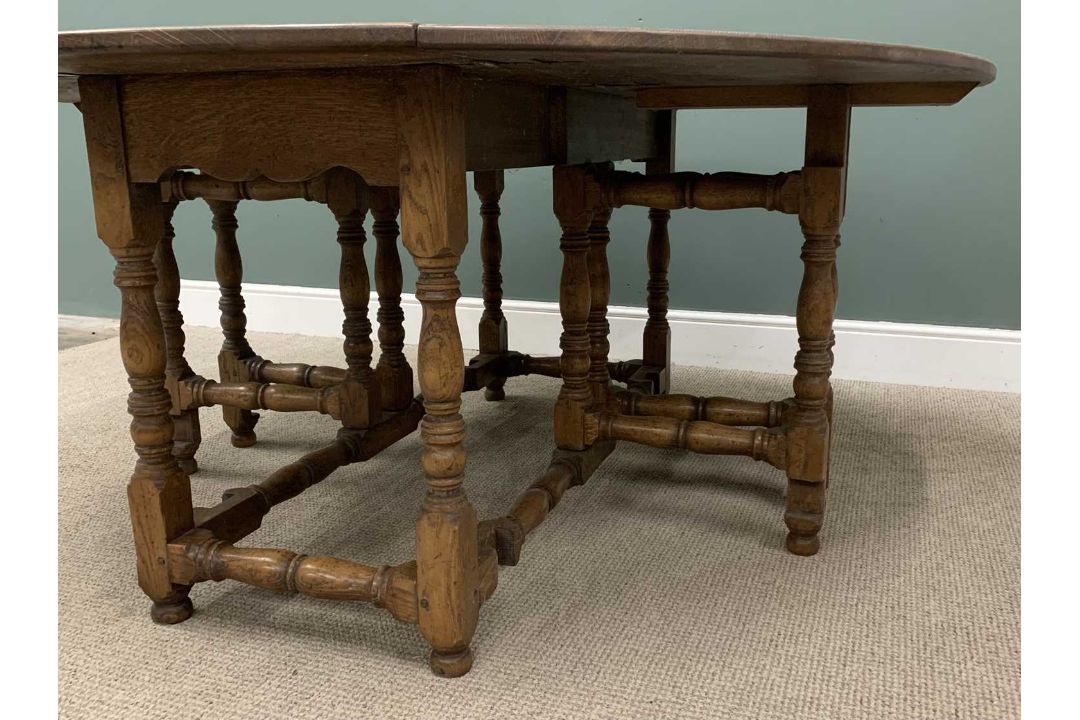 SUBSTANTIAL OAK GATE-LEG TABLE circa 1900s, on turned and block supports, 76 (h) x 169cms (width/ - Image 5 of 6