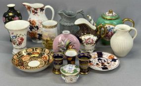 ASSORTED DECORATIVE BRITISH & CONTINENTAL CHINA, 19th century and later including Sevres circular