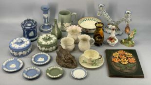 ASSORTED 20TH CENTURY BRITISH & CONTINENTAL CERAMICS including a Poole woodcock by B. Linley