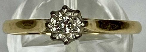 18CT GOLD RING, illusion set with small diamond, size P, 2.8gms Provenance: deceased estate Conwy