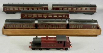 O-GAUGE LMS 67 LOCOMOTIVE, maroon livery with carriages 123, 2505, 2506 and 2507 Provenance: private