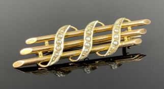 VICTORIAN 9CT GOLD BAR BROOCH set with split seed pearls, 2.5gms Provenance: private collection