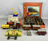 HORNBY O GAUGE CLOCKWORK TRAIN SET, M1 Goods set with locomotive, tender and two LMS wagons, with