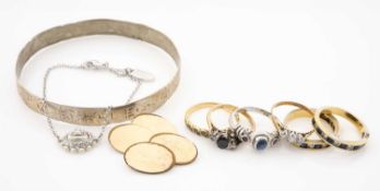 ASSORTED JEWELLERY, comprising 9ct 3-stone sapphire & diamond ring, 9ct 3-stone diamond ring, silver