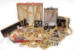 LARGE GROUP OF COSTUME JEWELLERY, including gold-coloured necklaces, bracelets etc (qty) Provenance: