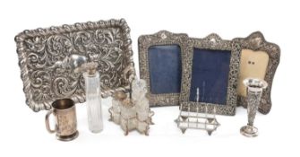 ASSORTED SILVER COLLECTABLES, including embossed silver rectangular tray, 30 x 21cm, three silver