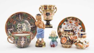 ASSORTED COLLECTABLE CABINET PORCELAIN including, 2 x ROYAL WORCESTER Freida Doughty 'China' and '